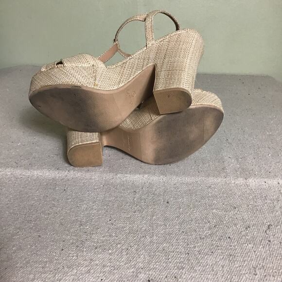 American Rag T- Strap  Natural Woven platform Chunky heel Sandal  Size 8.5 EUC - Picture 5 of 7